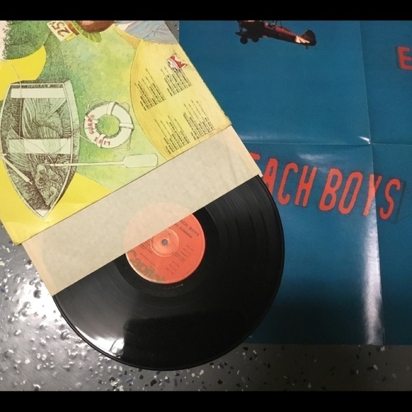 Beach BOYS 1974 ENDLESS SUMMER LITHOGRAPH/POSTER AND VINYL RECORD - Picture 4 of 7